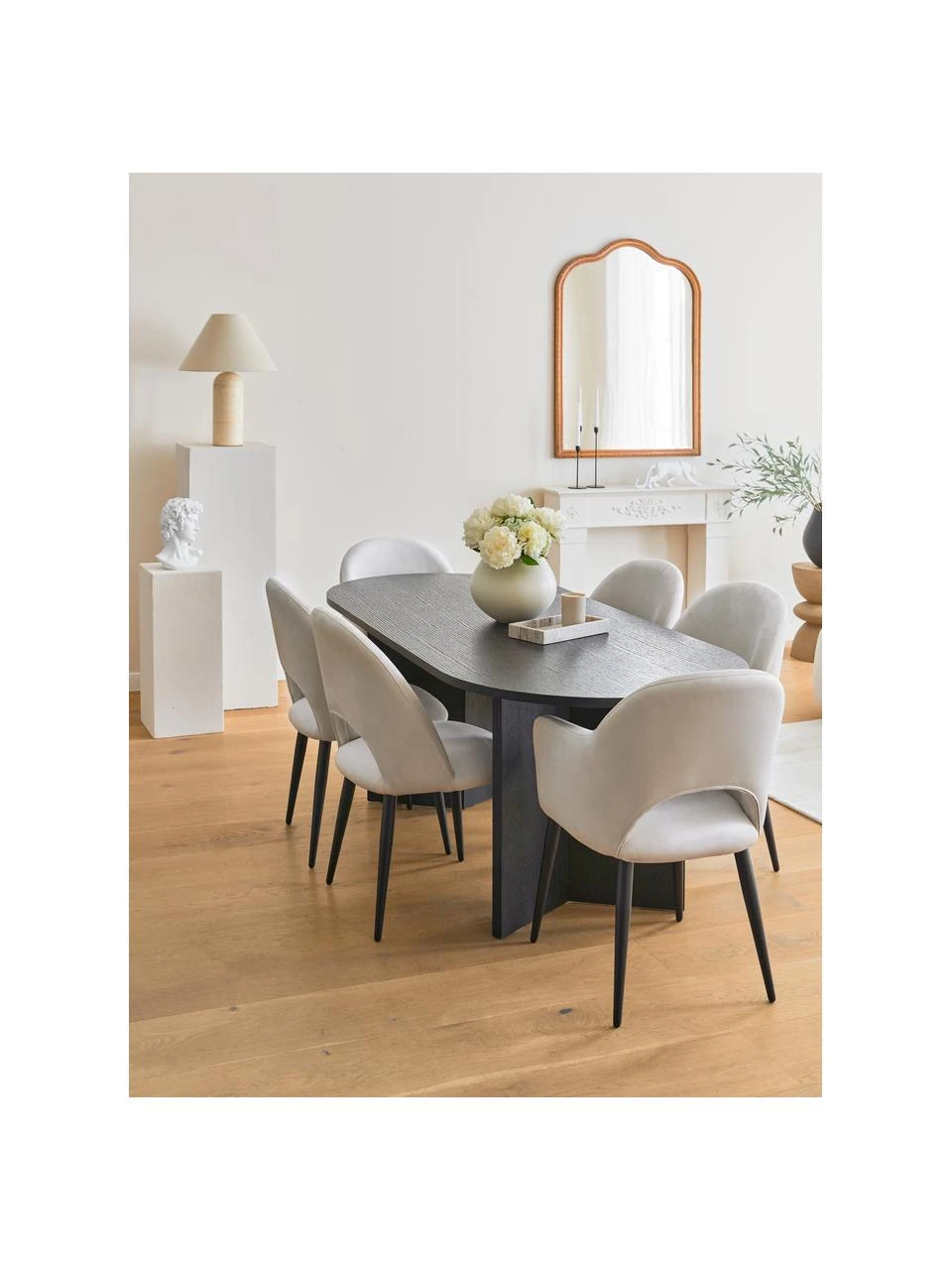 Westwing Collection Ovaler Esstisch Toni in Schwarz, 200 x 90 cm, B 200 x T 90 cm 4 Westwing Collection Ovaler Esstisch Toni in Schwarz, 200 x 90 cm, B 200 x T 90 cm – Bild 2