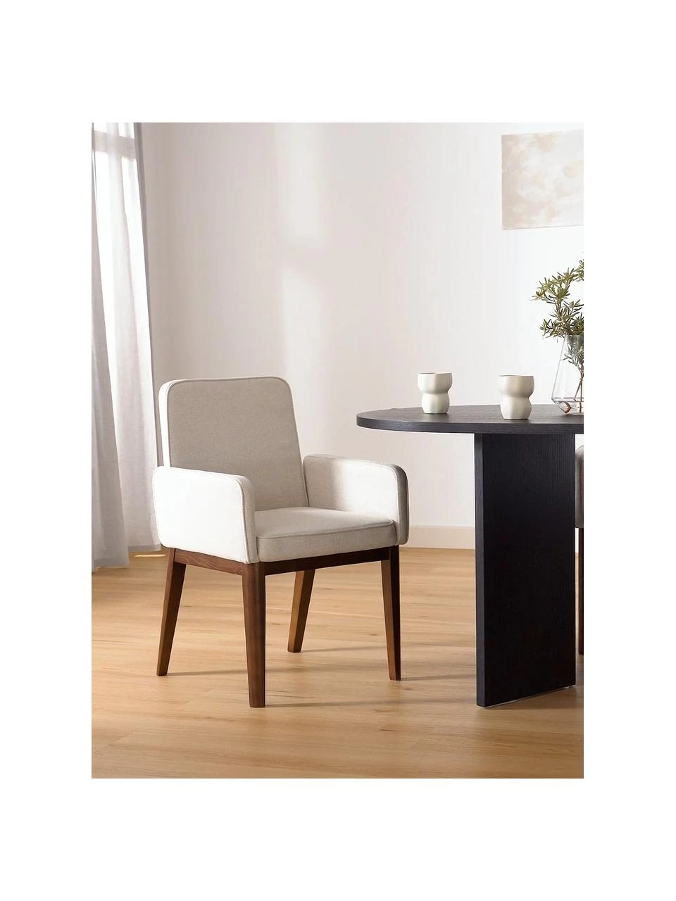 Westwing Collection Polster-Armlehnstuhl Koga in Cremeweiß, B 54 x H 86 cm 4 Westwing Collection Polster-Armlehnstuhl Koga in Cremeweiß, B 54 x H 86 cm – Bild 2