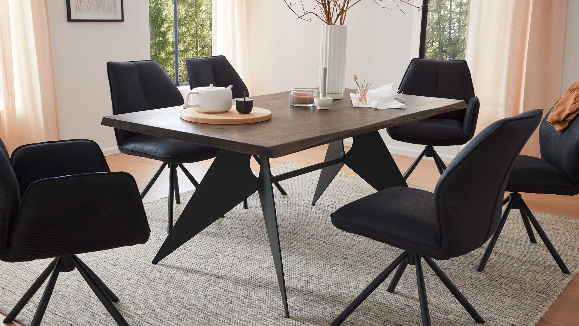 Esszimmer Verkäufe -Esszimmer Verkäufe Esszimmer Esstische Esstisch Interliving aus Holz in Holzfarben Dunkel Interliving Esszimmer Serie 5116 Esstisch Mooreiche und schwarzer Stahl ca 180 x 100 cm guenstiger